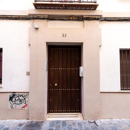 Holi-Rent Gonzalez Cuadrado Apartment Sevilla Exterior foto