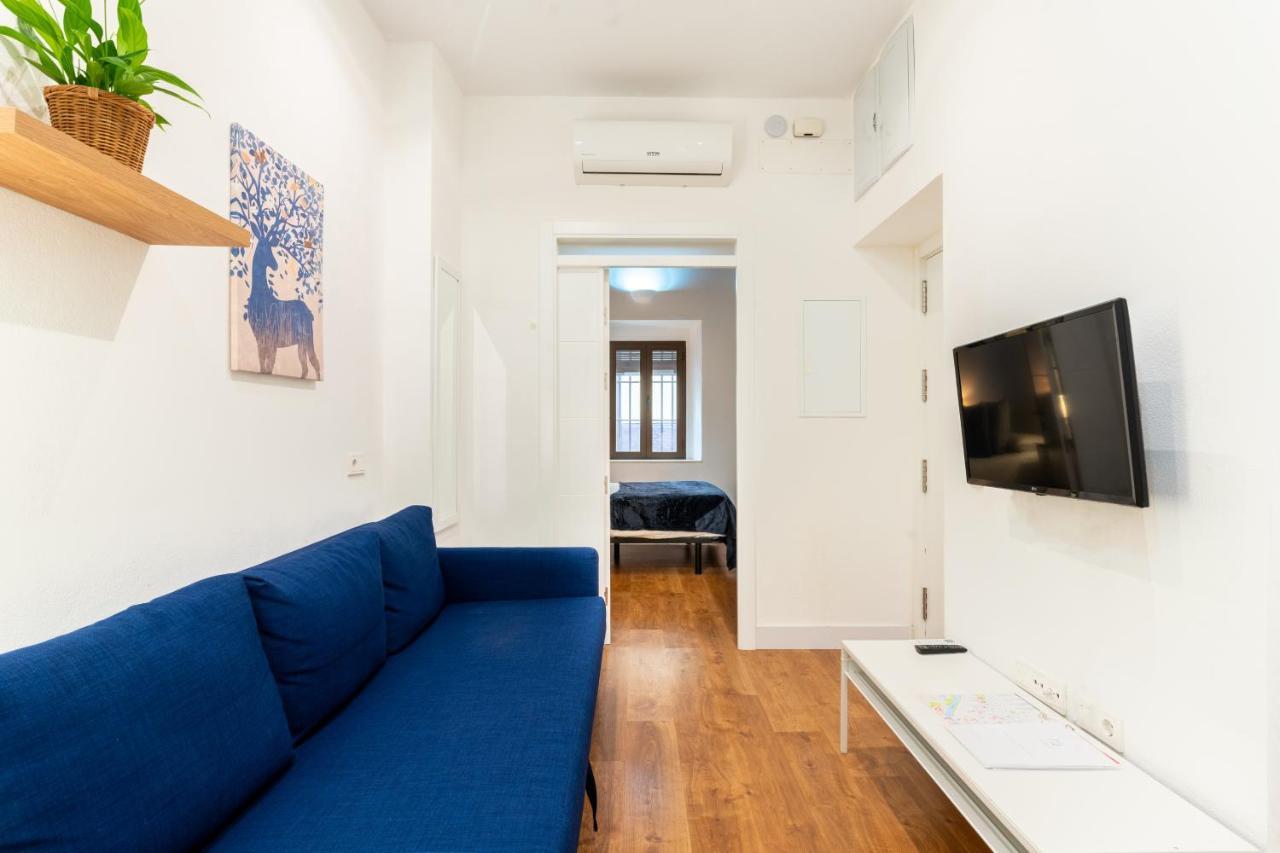 Holi-Rent Gonzalez Cuadrado Apartment Sevilla Exterior foto
