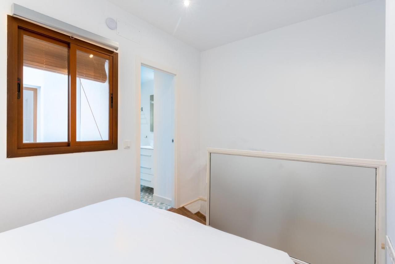 Holi-Rent Gonzalez Cuadrado Apartment Sevilla Exterior foto